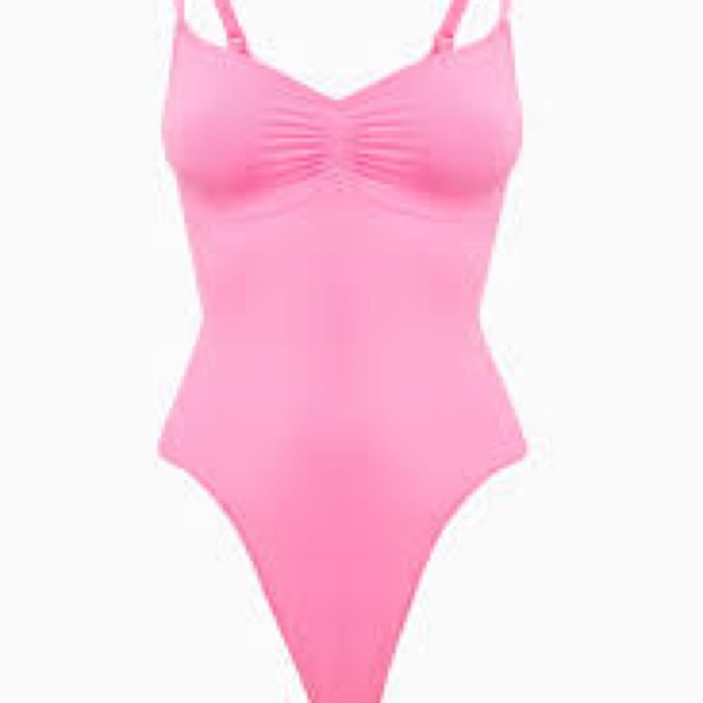 NWT SKIMS Fir Everybody Bodysuit - Pink - Picture 2 of 4